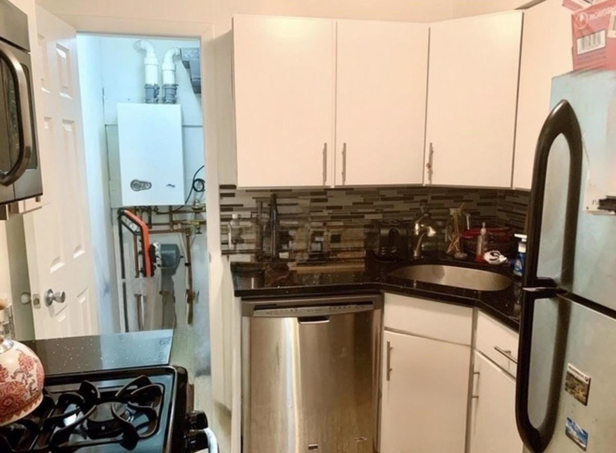 503 Park Ave #2 - Photo 7 of 13