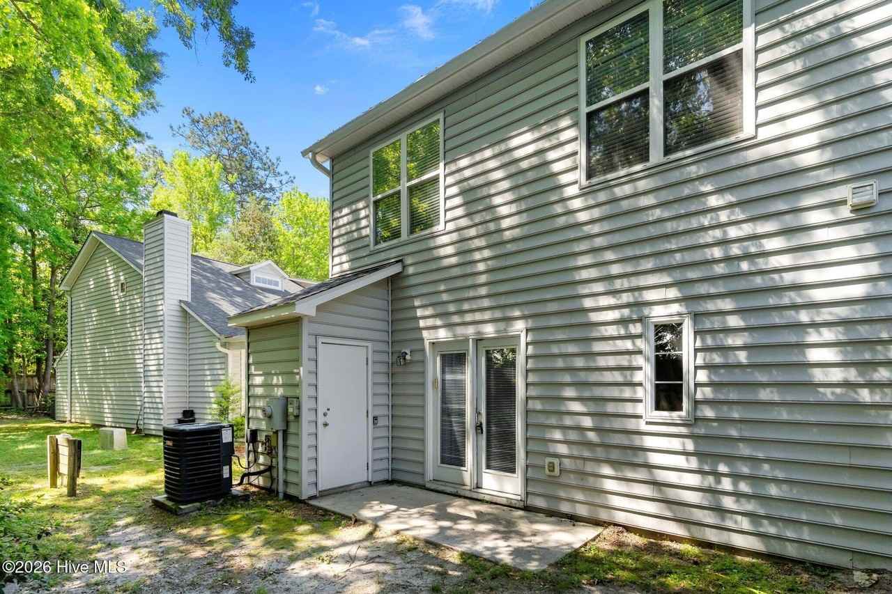 321 S Kerr Ave Unit 120 #120 - Photo 2 of 25