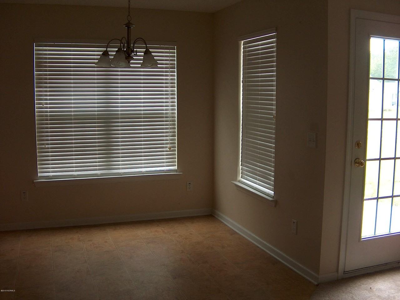 4634 Rainmaker Dr - Photo 3 of 5