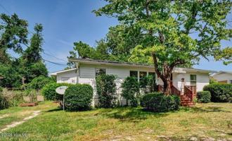 featured image of 2203 Yaupon Dr Unit B #B