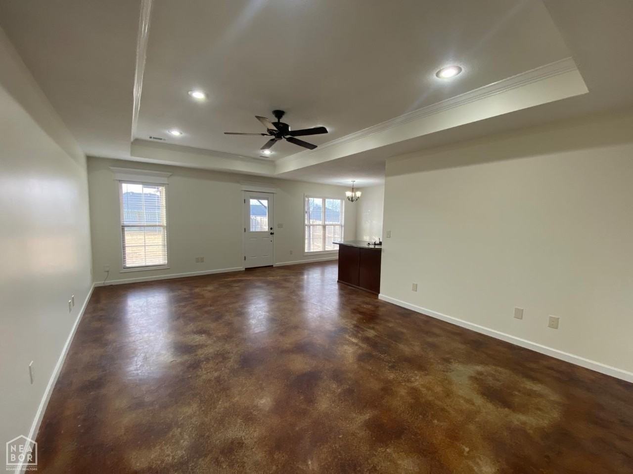 4737 Wildwood Ln - Photo 4 of 16