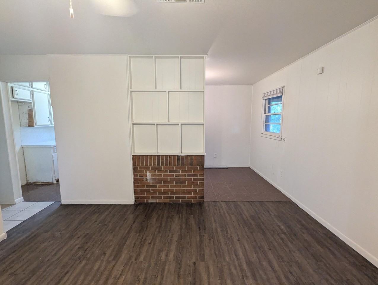 2104 E 29th St - Photo 3 of 15