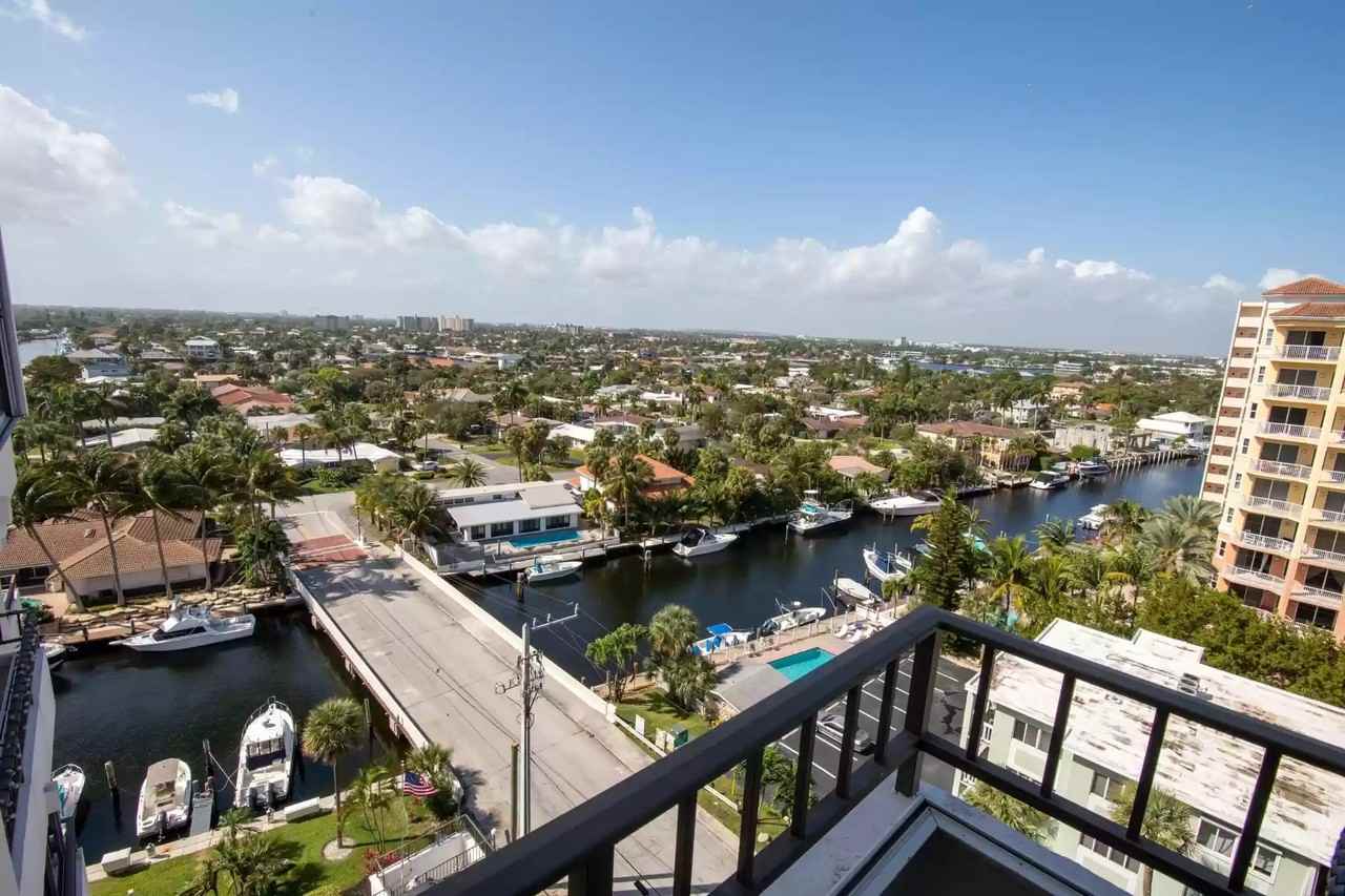 1401 S Ocean Blvd - Photo 3 of 49