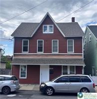 featured image of 1167 E 3rd St