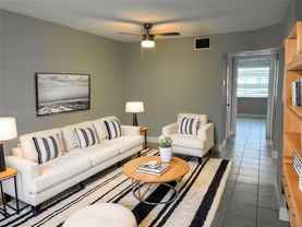 335 Sw 20th St #7 - Photo 1 of 1