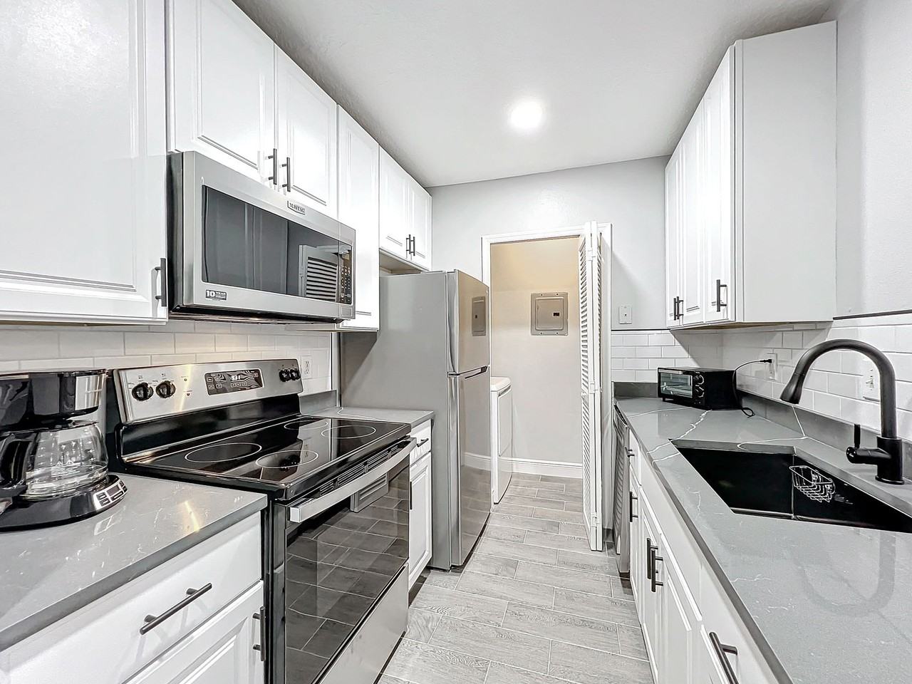 S Kirkman Rd #1203 - Photo 7 of 8