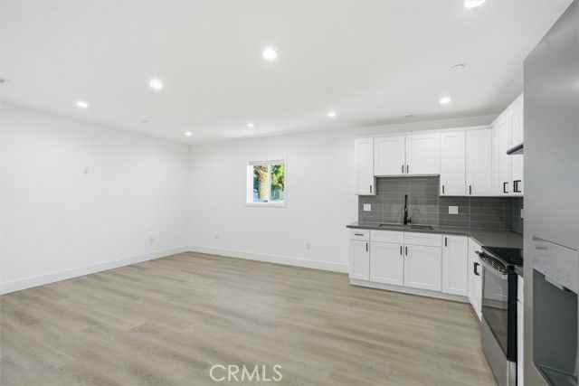 14014 Hubbard St #1-2 - Photo 5 of 8