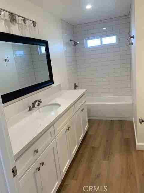 2050 8th St - Photo 4 of 8