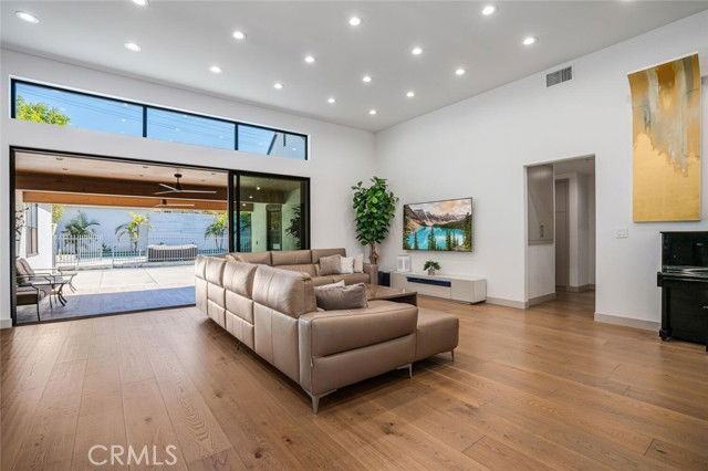 1544 Ard Eevin Ave - Photo 7 of 8