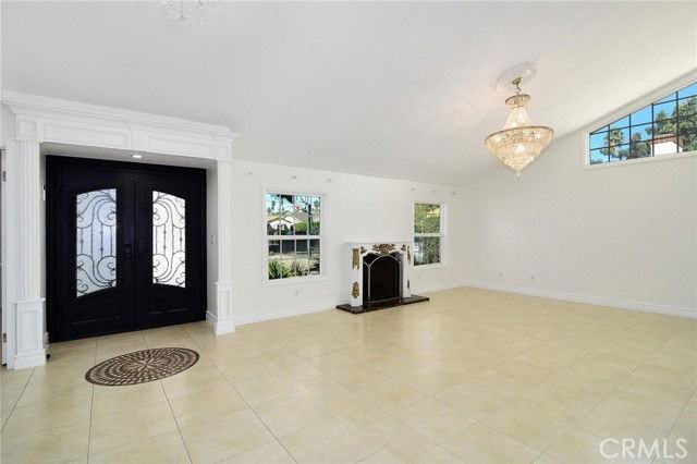 5316 Mecca Ave - Photo 3 of 8