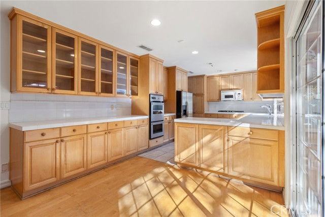 22068 Martinez St - Photo 3 of 8