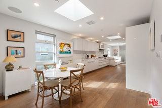 329 Westbourne Dr - Photo 3 of 8