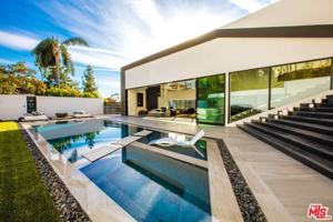 featured image of 2210 Bowmont Dr