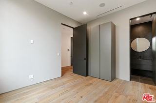 738 N Harper Ave - Photo 5 of 8