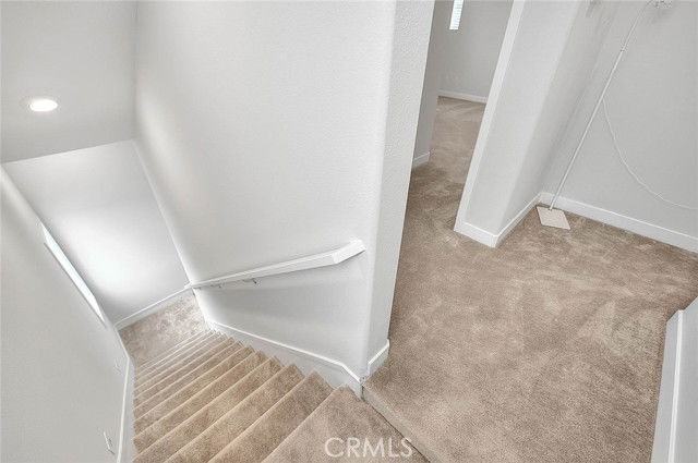 6 Crown Point Dr - Photo 7 of 8