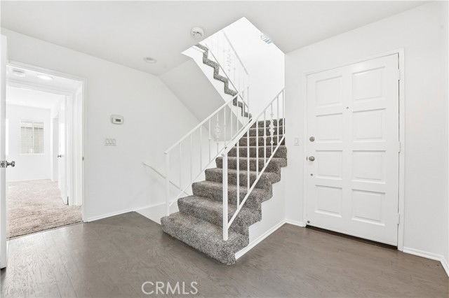 33816 Colegio Dr - Photo 4 of 8