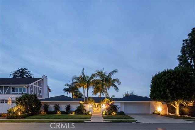 1515 Antigua Way - Photo 2 of 8