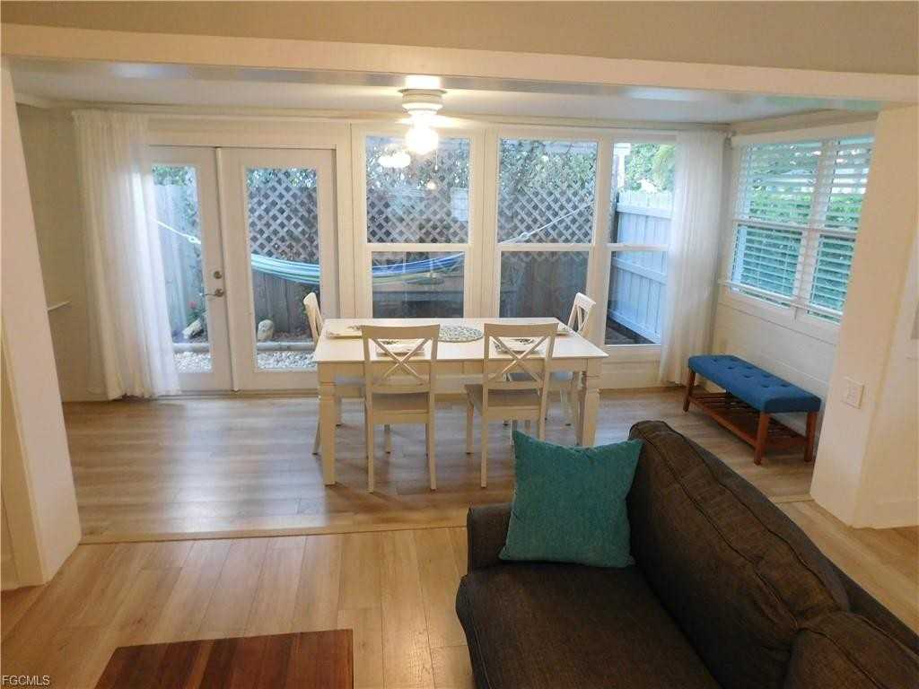 74 7th St - Photo 4 of 8