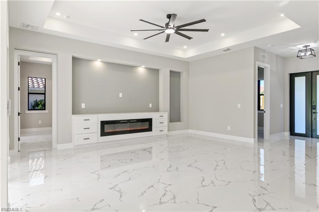 1561 Nw 26th Pl - Photo 3 of 8