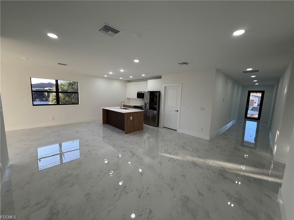 1409 Nw 21st Ct - Photo 2 of 8