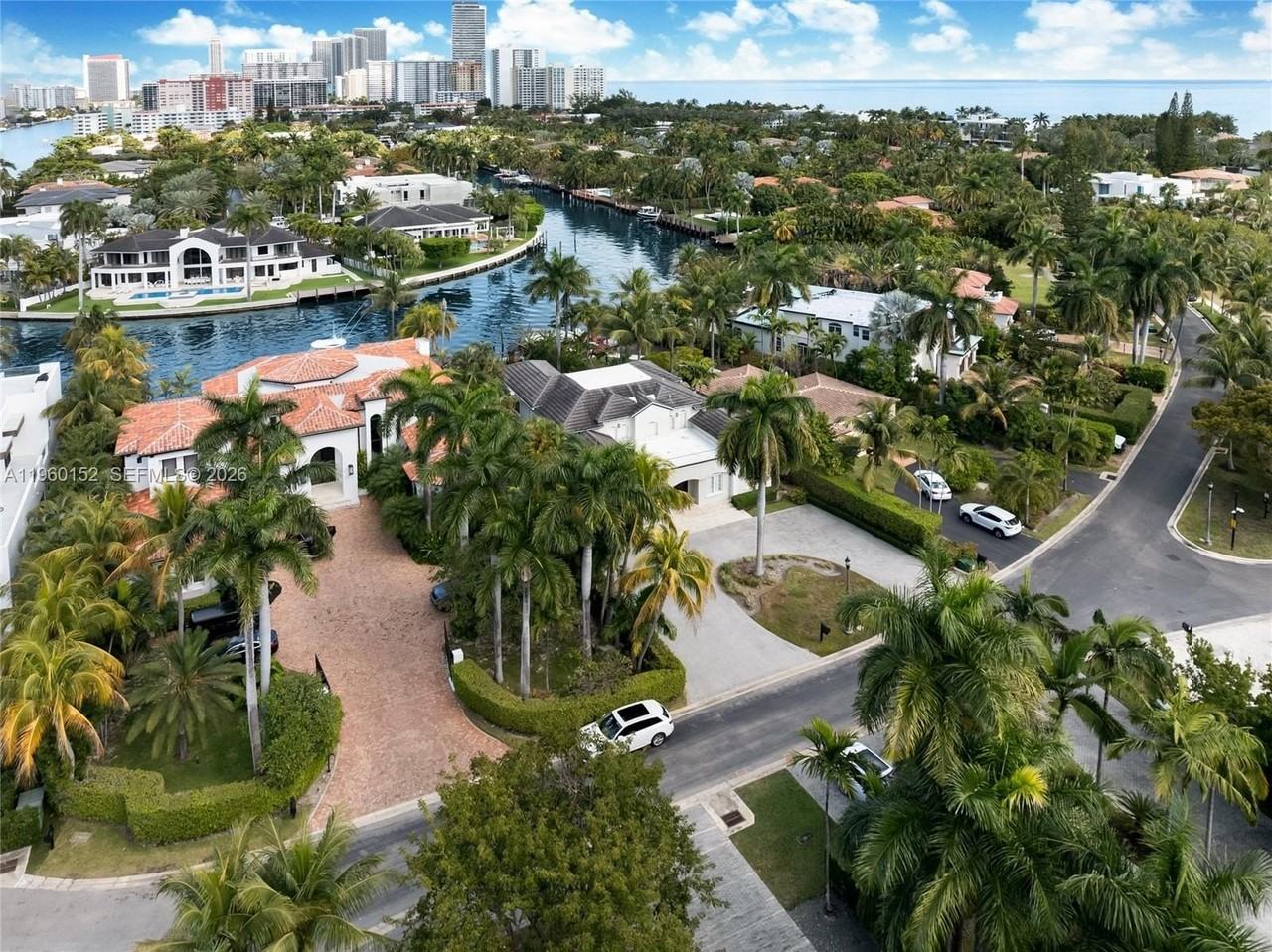 520 N Parkway - Photo 4 of 45