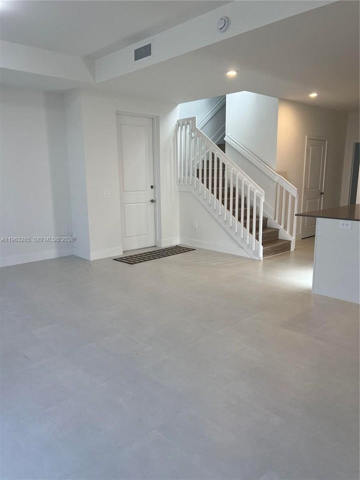 34531 Sw 191st Ave #0 - Photo 2 of 20