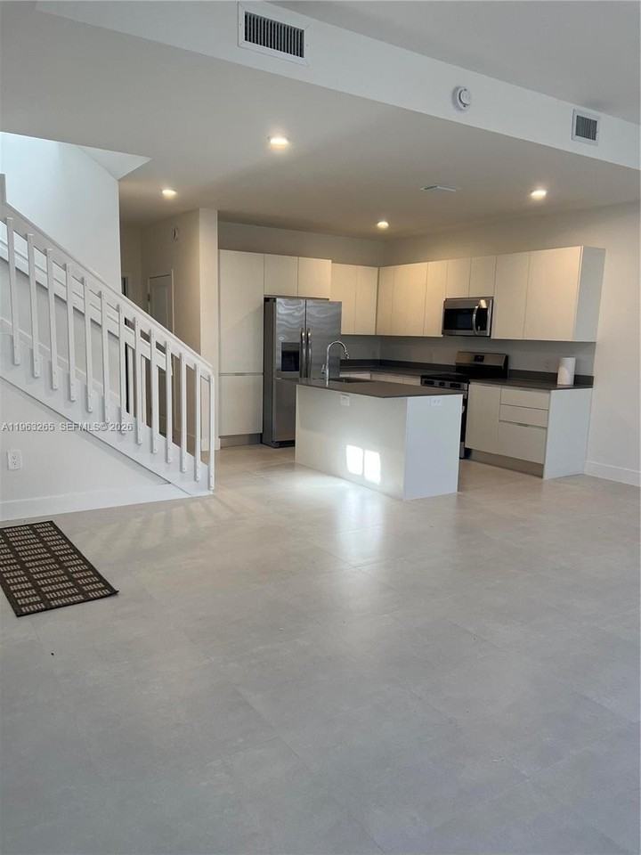 34531 Sw 191st Ave #0 - Photo 3 of 20