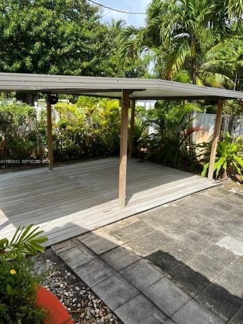 630 Sw 25th Rd - Photo 7 of 9