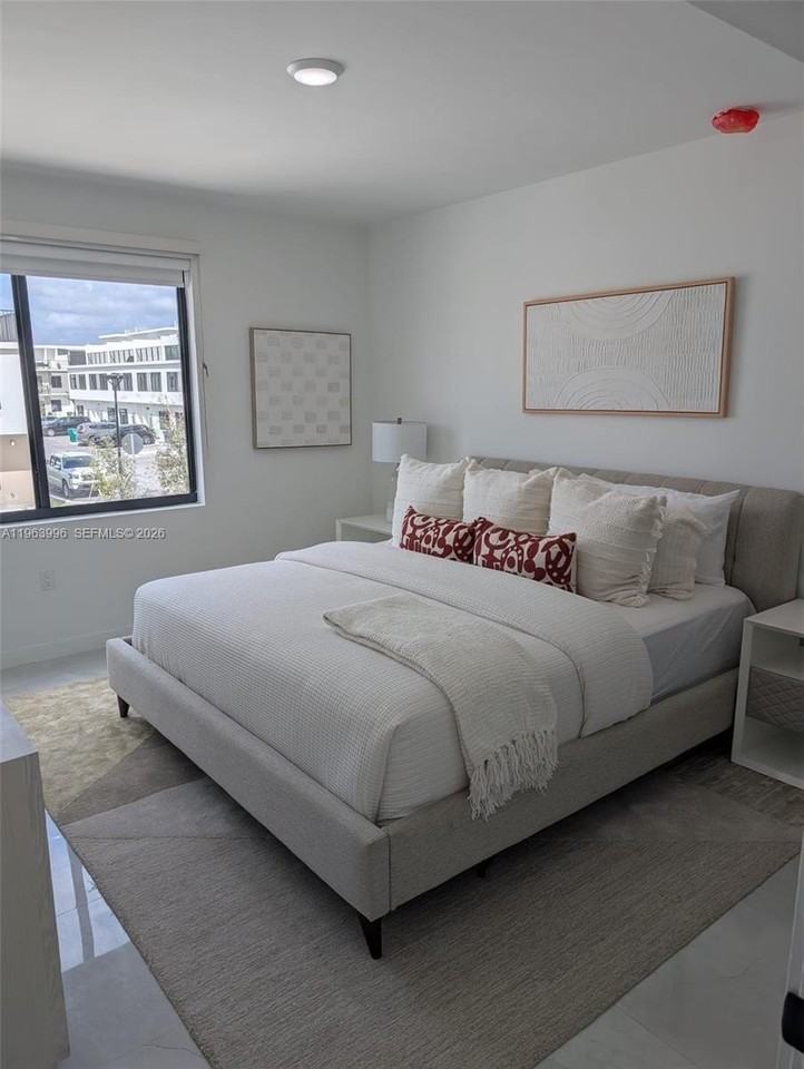 14585 Sw 262nd St #1 - Photo 3 of 20