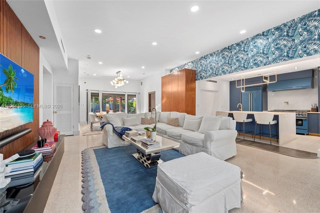 8030 Noremac Ave #NA - Photo 4 of 20