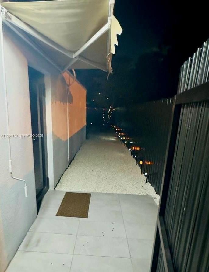 610 Nw 111th St #1 - Photo 4 of 9