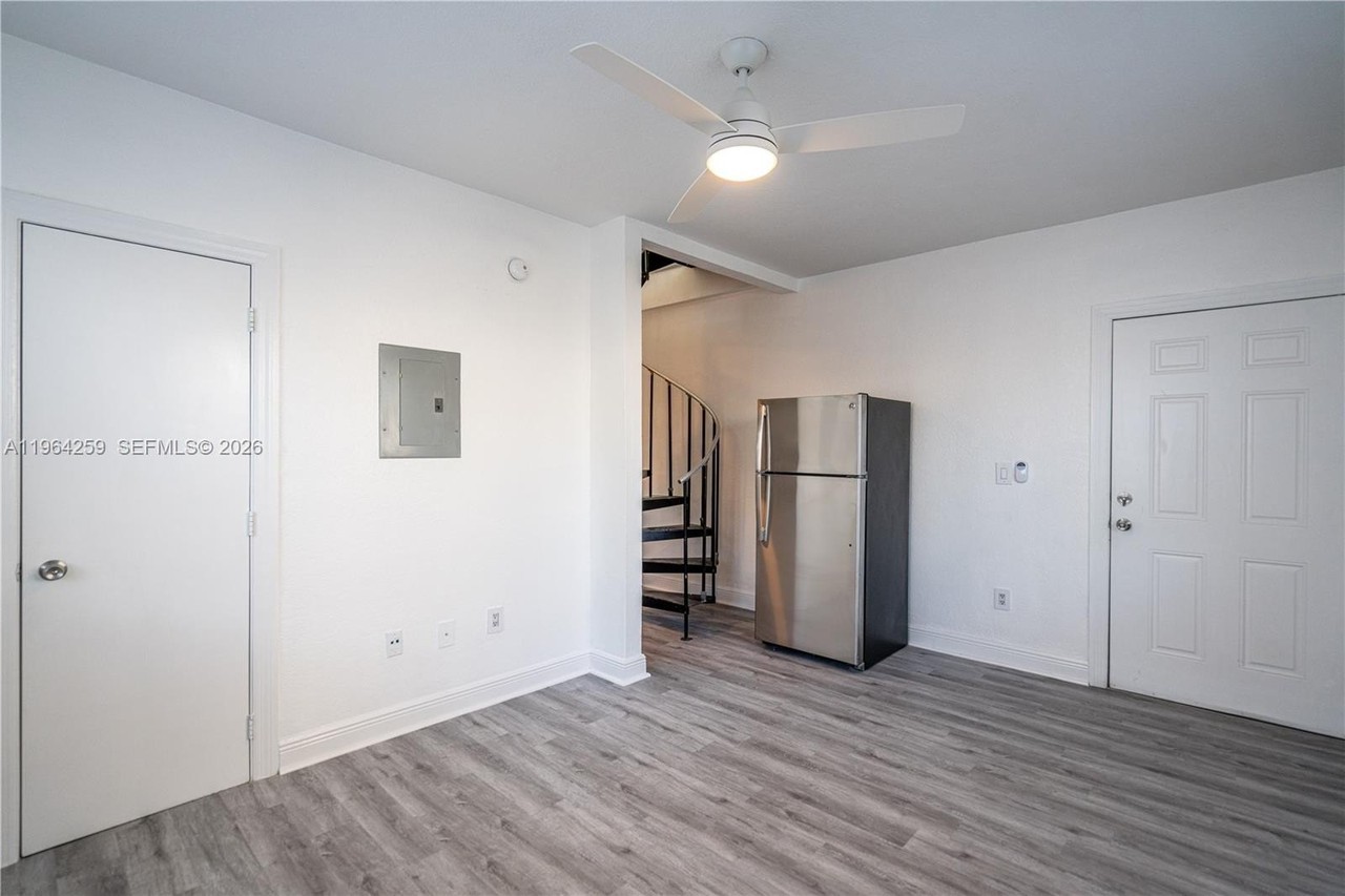 7315 Carlyle Ave #6 - Photo 2 of 13