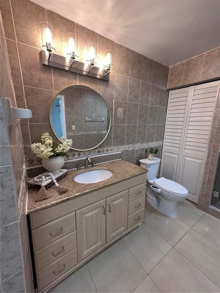 30021 Sw 160th Ave - Photo 7 of 13