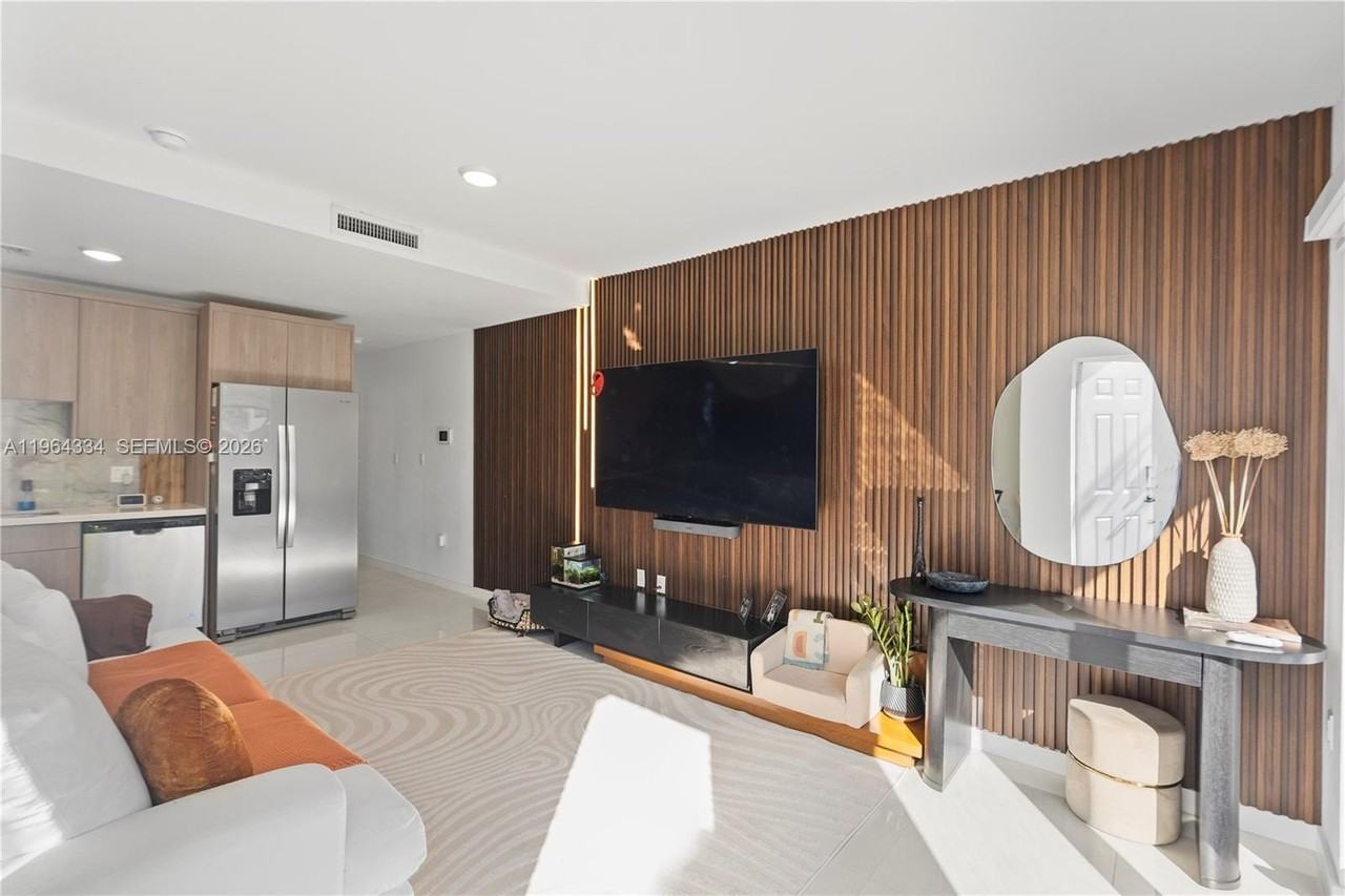 14595 Sw 261st St #14595 - Photo 4 of 45