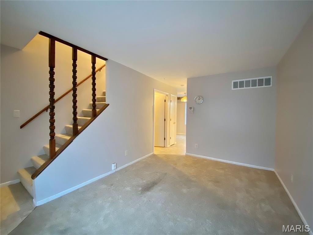 3865 Crest Circle Dr - Photo 3 of 18