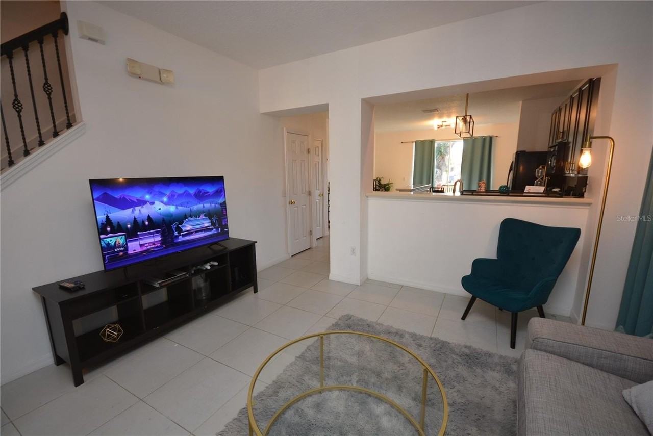 5453 Paradise Cay Cir - Photo 5 of 37