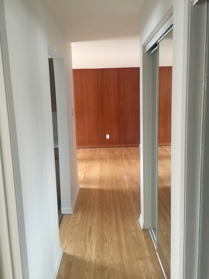 Stardust Plaza - Photo 6 of 26