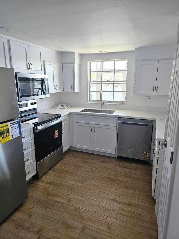 8822 Bay Pointe Dr #104 - Photo 2 of 15