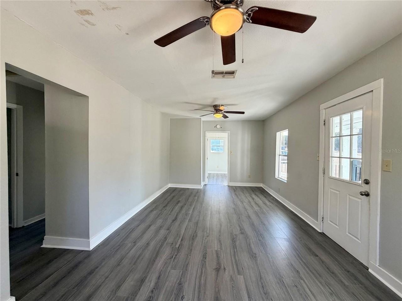 506 Park Way - Photo 3 of 7