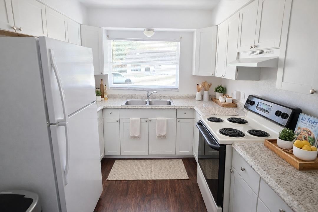 Bellwood Ave - Photo 2 of 3