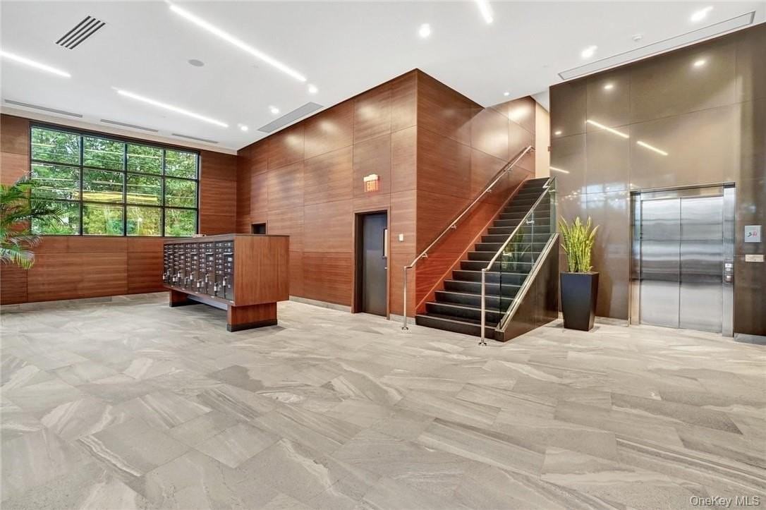 92 Blauvelt Way - The Sheldon unit: 502 #502 - Photo 2 of 36