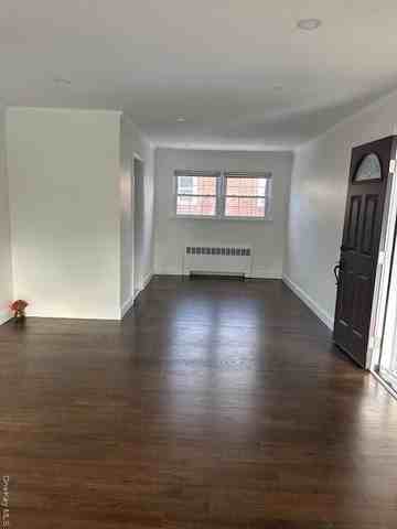 106 Bregman Ave - Photo 3 of 17