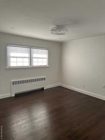 106 Bregman Ave - Photo 7 of 17