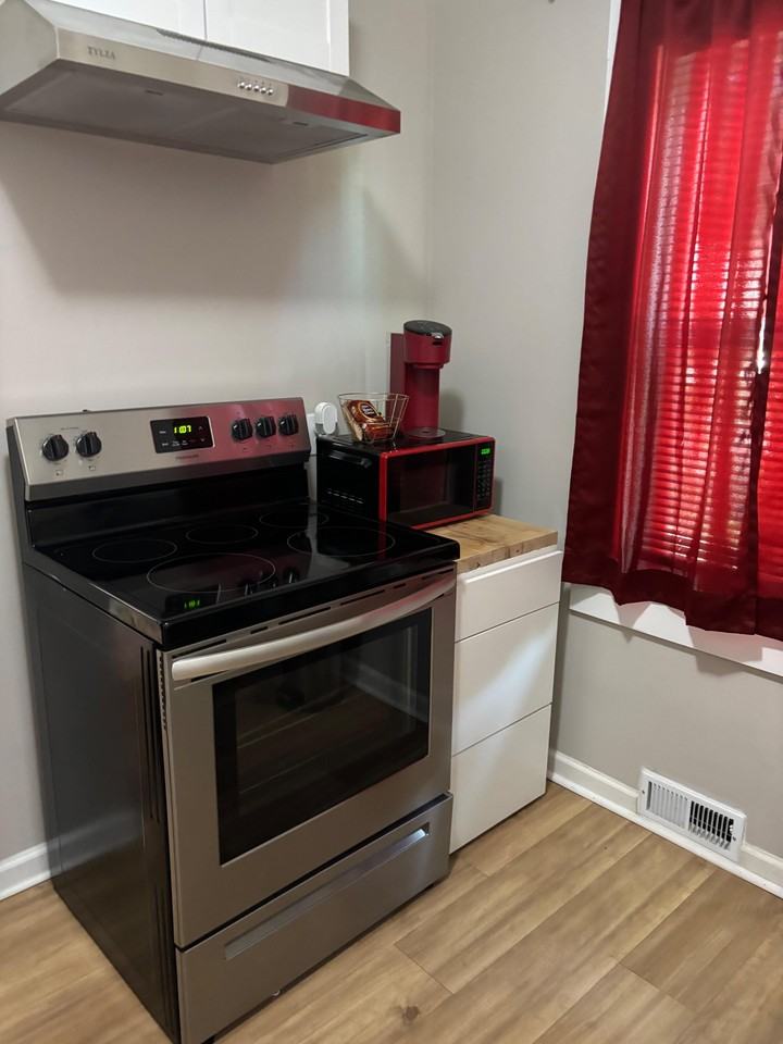 Anderson St - Photo 4 of 8