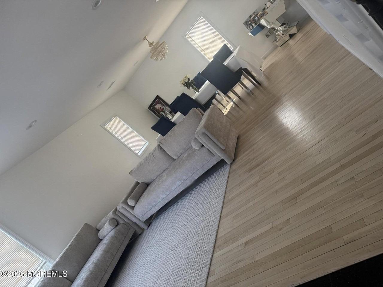 286 Cummings Ave - Photo 2 of 6