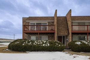 featured image of 518 N Roberts Dr Apt 2a #2A