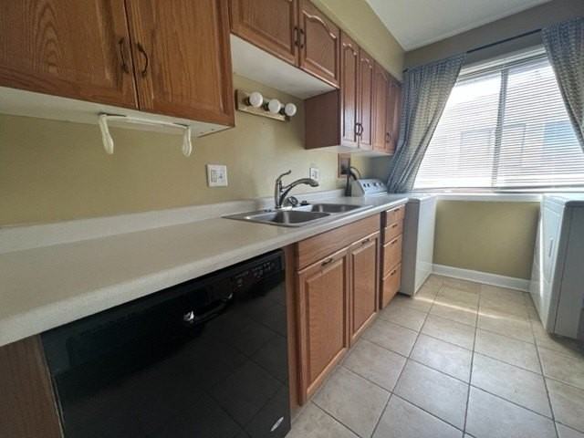 1367 Sacramento Dr - Photo 3 of 19