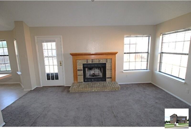 401 E Hogan Dr - Photo 5 of 22