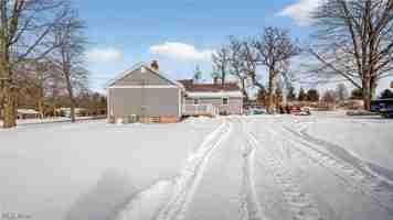 featured image of 11015 Clarke Rd