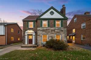 featured image of 16809 Scottsdale Blvd